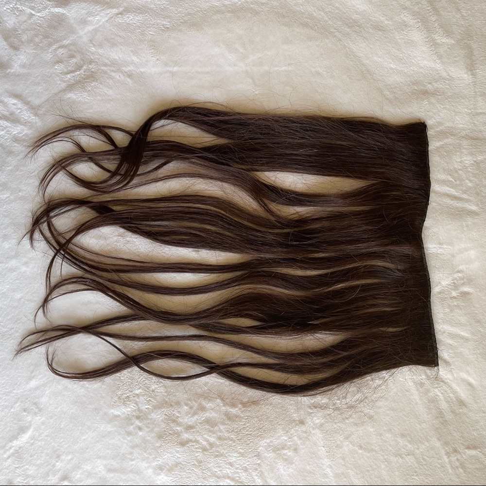 Hair extensions - Picture 3 of 3